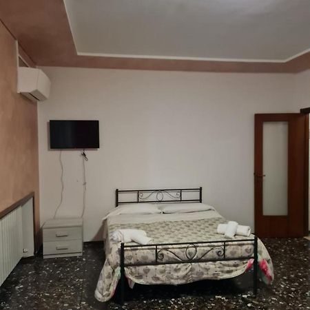 Landlady Airport Orio Bergamo Ida Hotel Orio al Serio Eksteriør billede